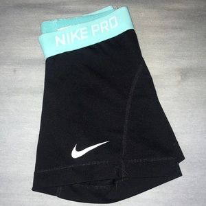 Nike | Shorts | Xs Black Nike Pros With 